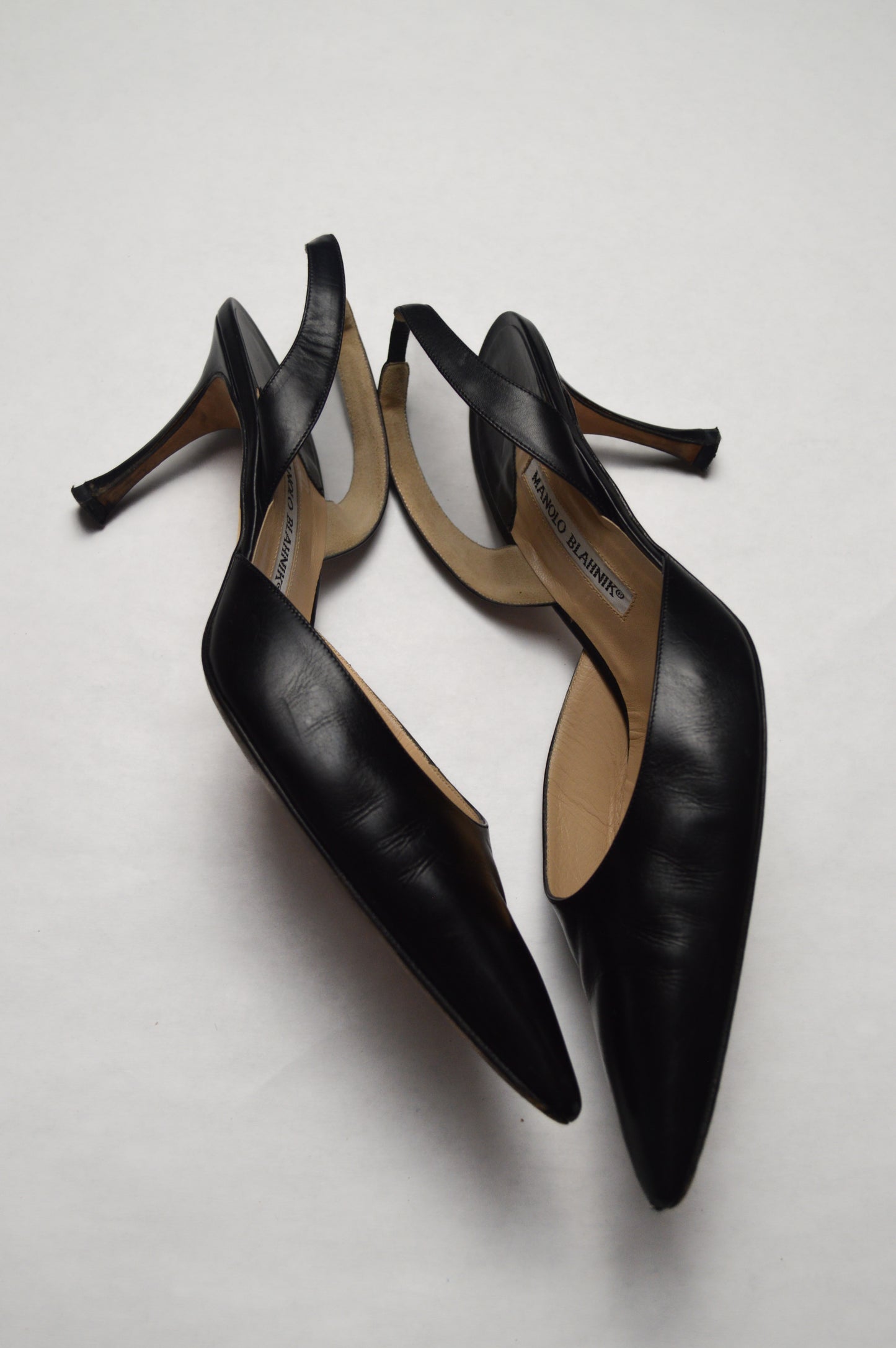 Manolo Blahnik Carolyne Leather Stiletto Kitten Heel