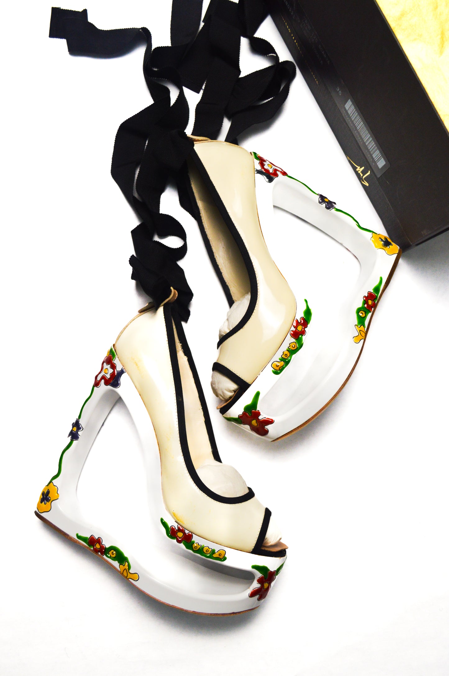 Rare Giuseppe Zanotti Floral Heritage Motif Heels
