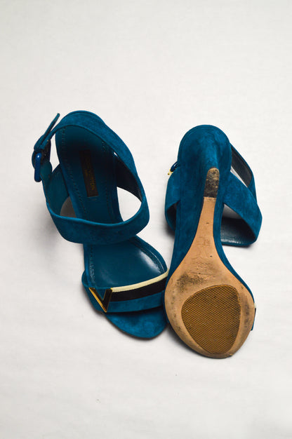Blue Velvet Louis Vuitton Sandals with black and white stripes
